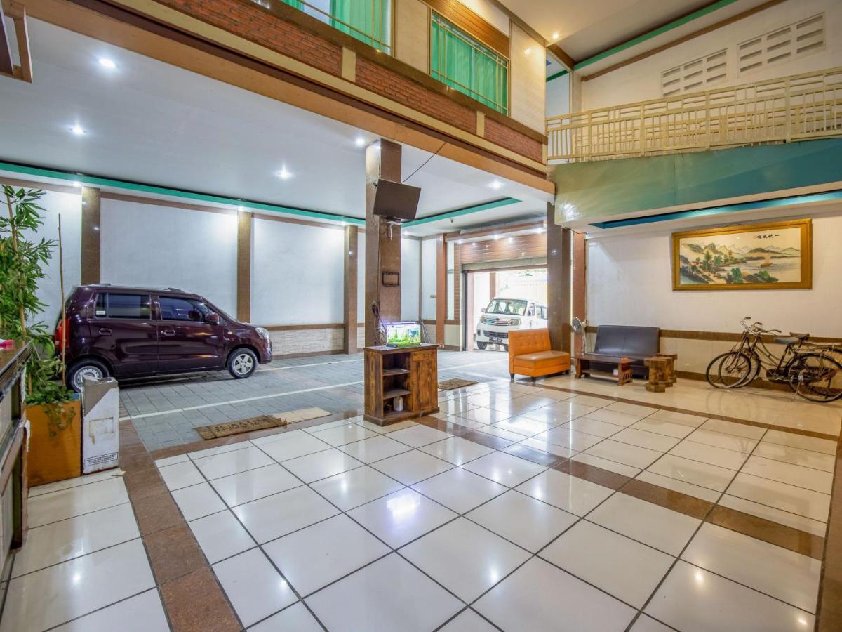 Hotel Sahabat 2 Yakarta Exterior foto